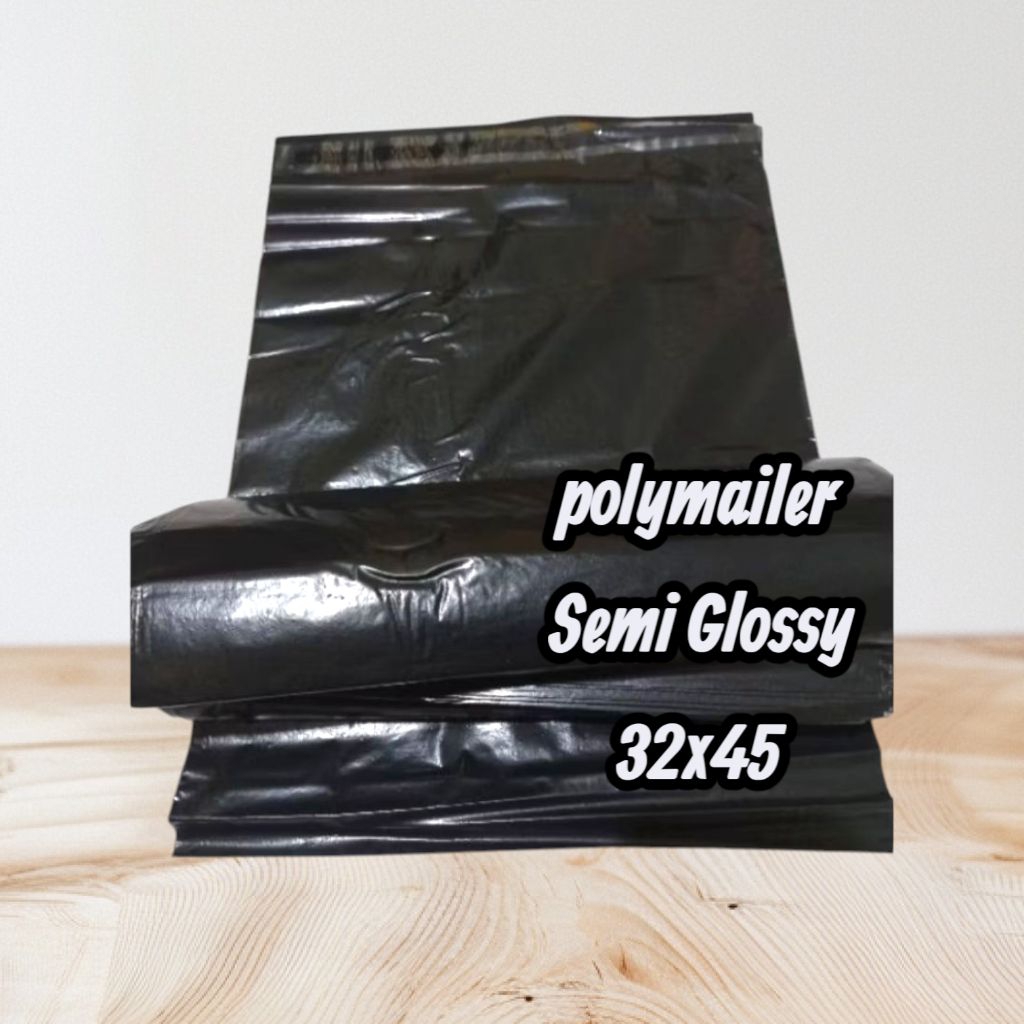 plastik packing polymailer 32x45 dan 30x45 isi 100