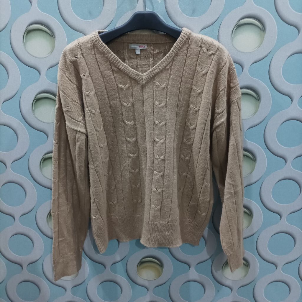 SWEATER RAJUT WANITA SPAO SIZE M SW023