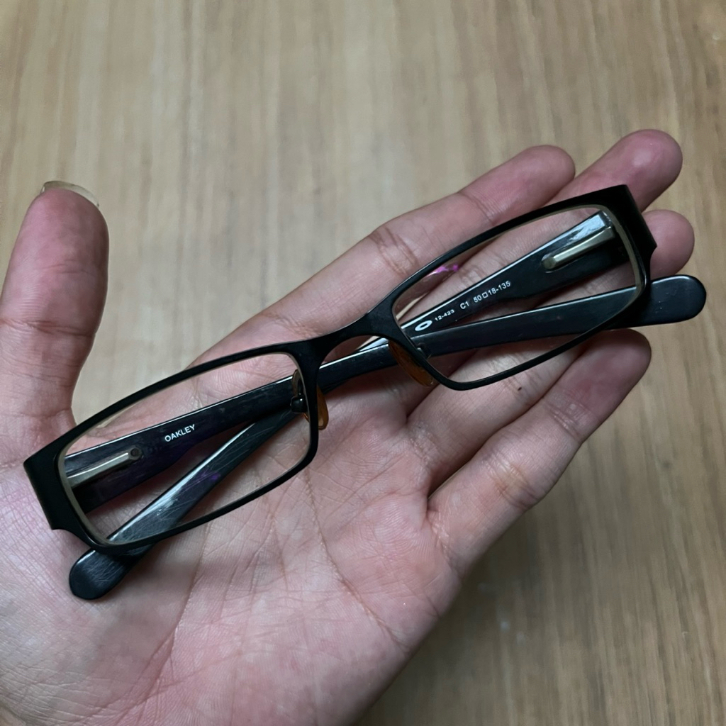 Kacamata Second - Oakley Original