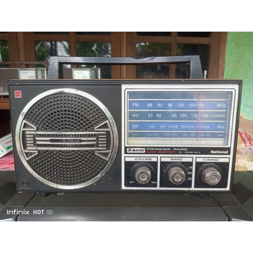 Radio National panasonic Mk2 nyala Fm