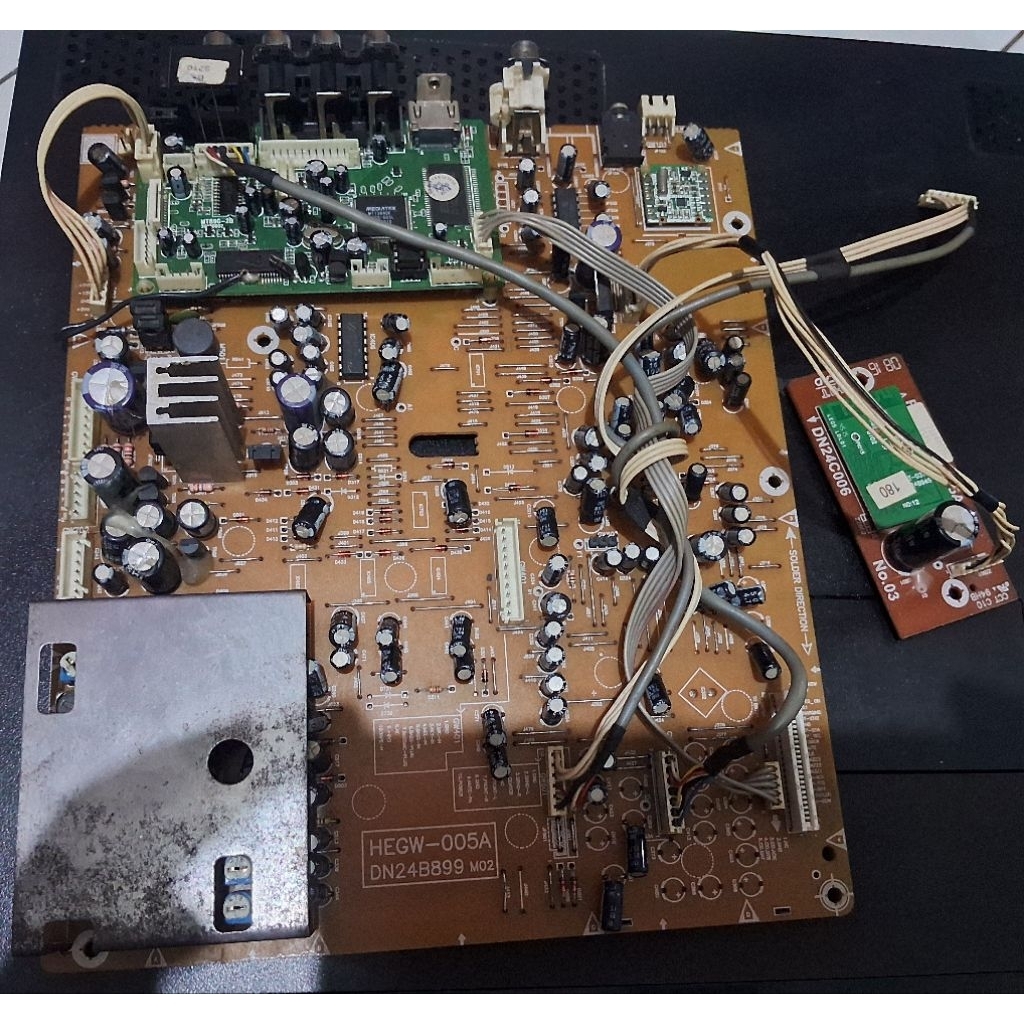 Mesin Tengah Polytron Bigband 5210 dan Bluetoth (SEPAKET)