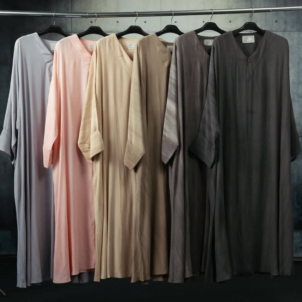 Elmadina Timeless Abaya