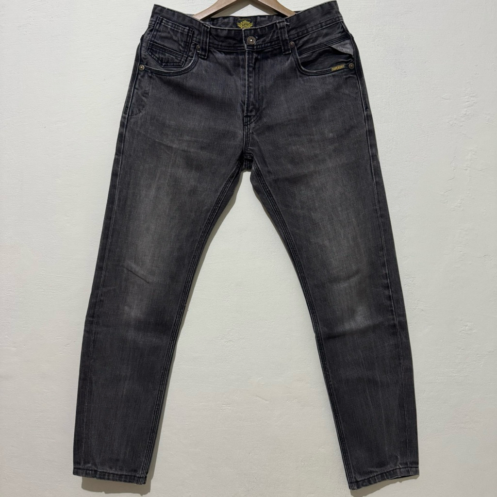 Celana jeans SuperDry grey black denim - Size 31
