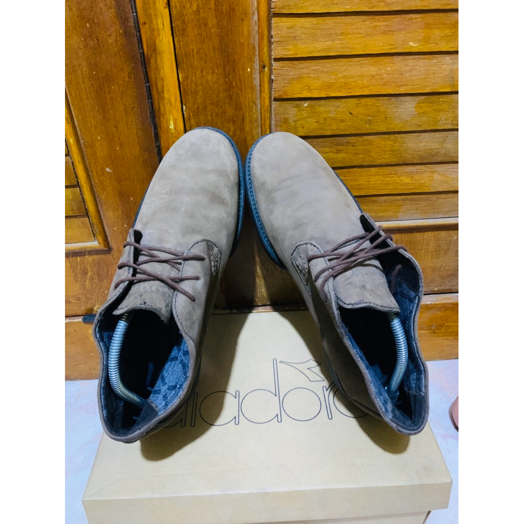 Sepatu Chukka Bot