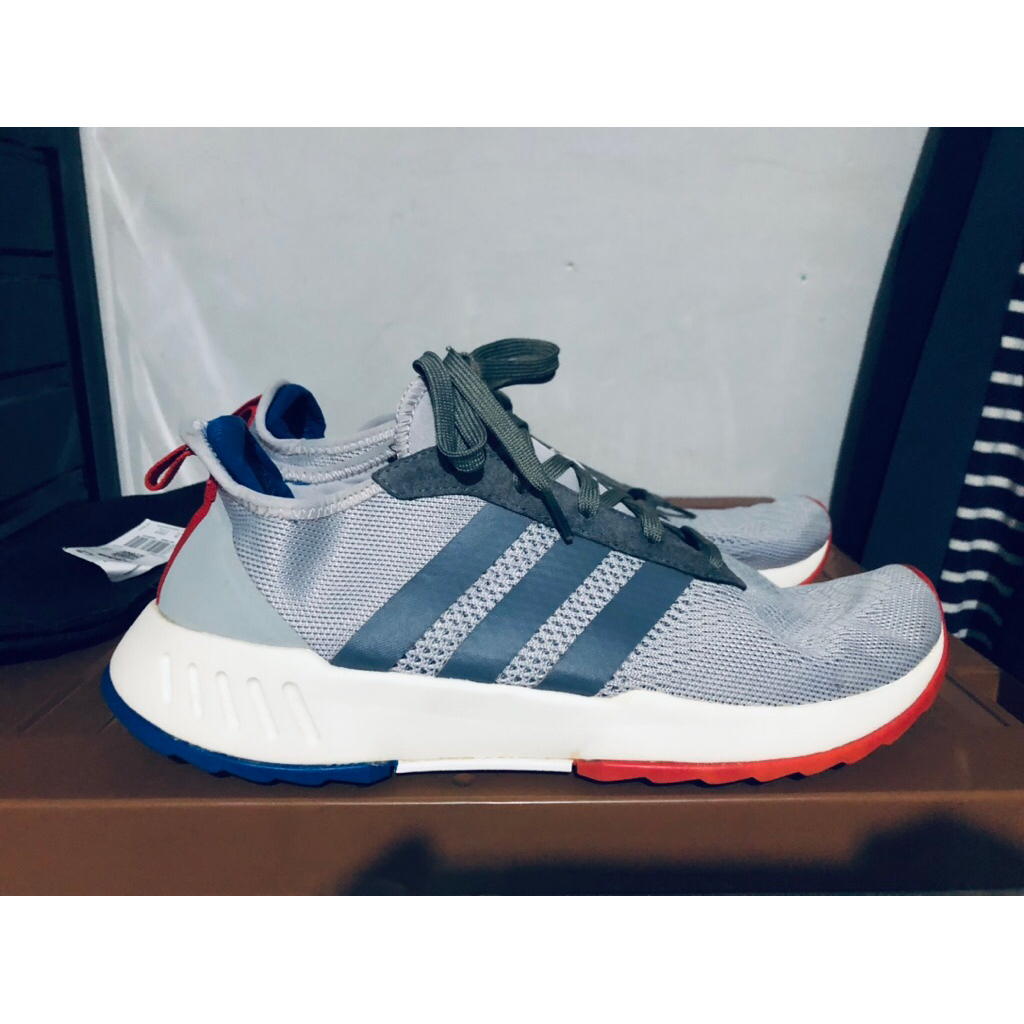 Sepatu running phosphere ori size 46