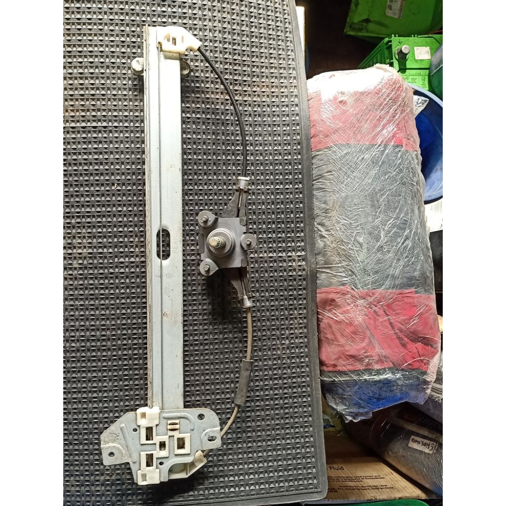 regulator power window depan kanan,depan kiri kia Rio all new.ORIGINAL KIA/HYUNDAI