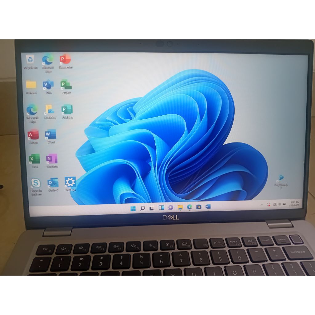 dell Latitude 5420  11th gen iCore 7   32 gb / 512 GB SSD