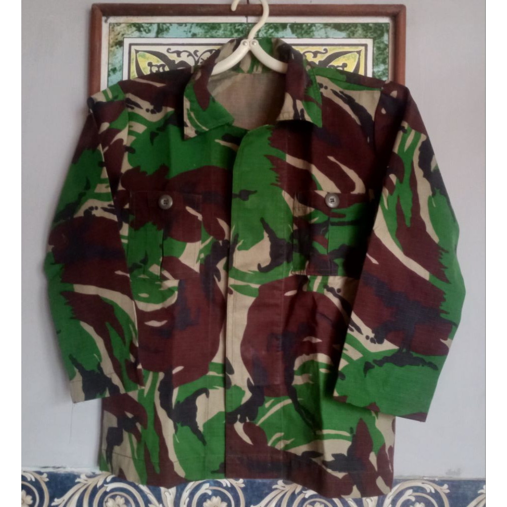 KD207 kostum TNI unisex anak 10-11 tahun preloved