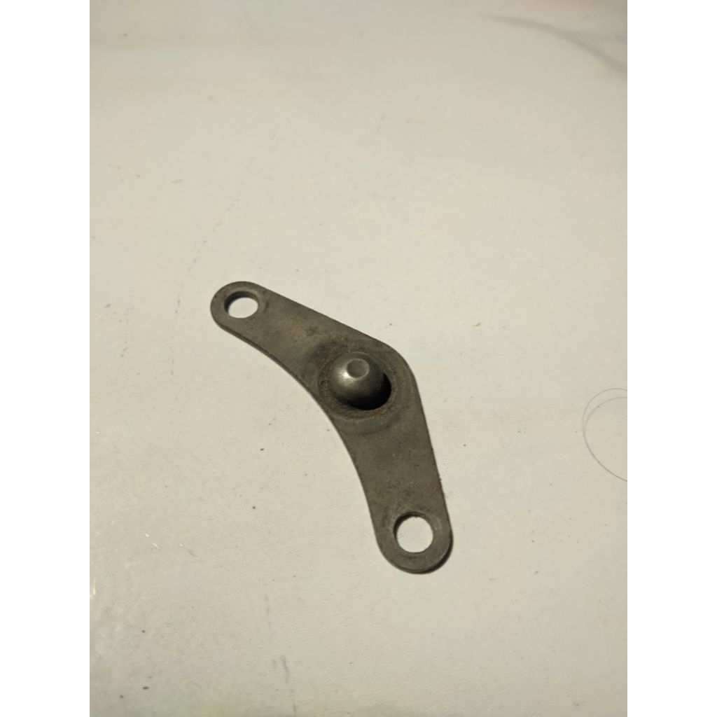 bracket plat penahan gear stater kecil yamaha fizr original