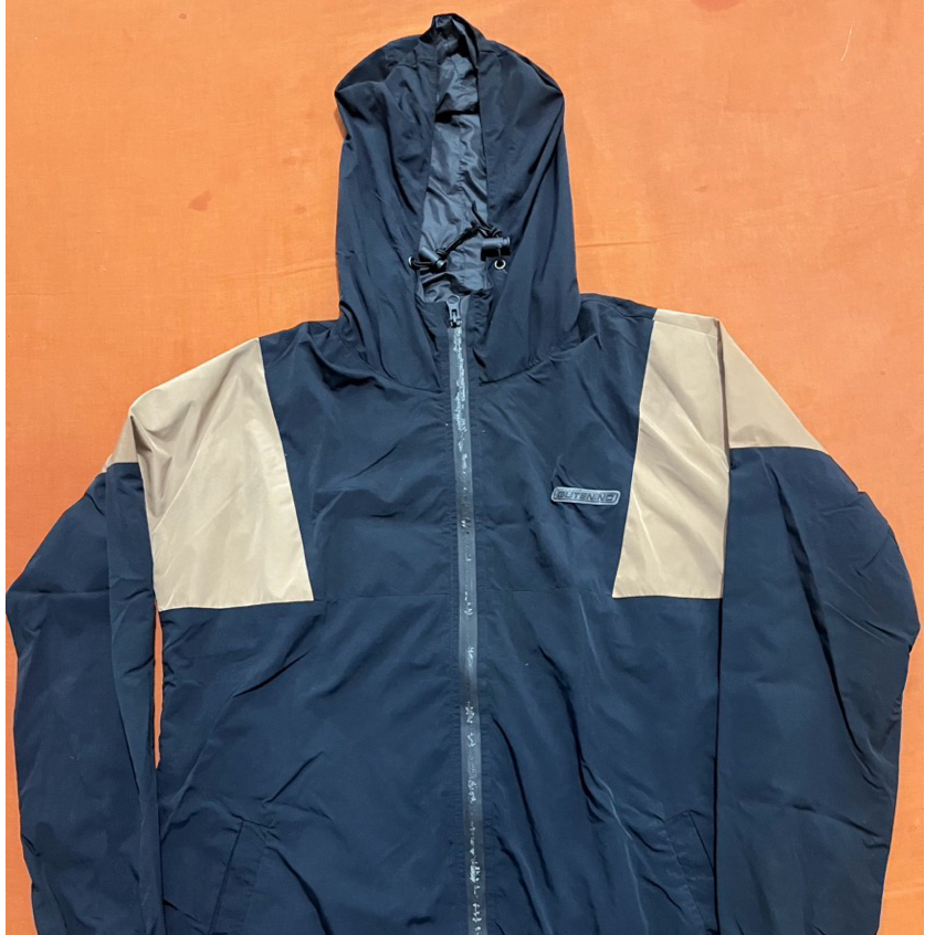 Windbreaker Jaket GutenInc
