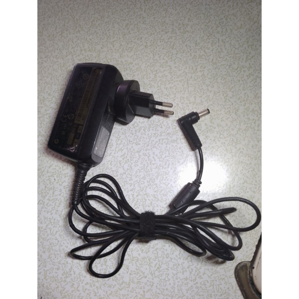 adaptor laptop acer N17908 v85