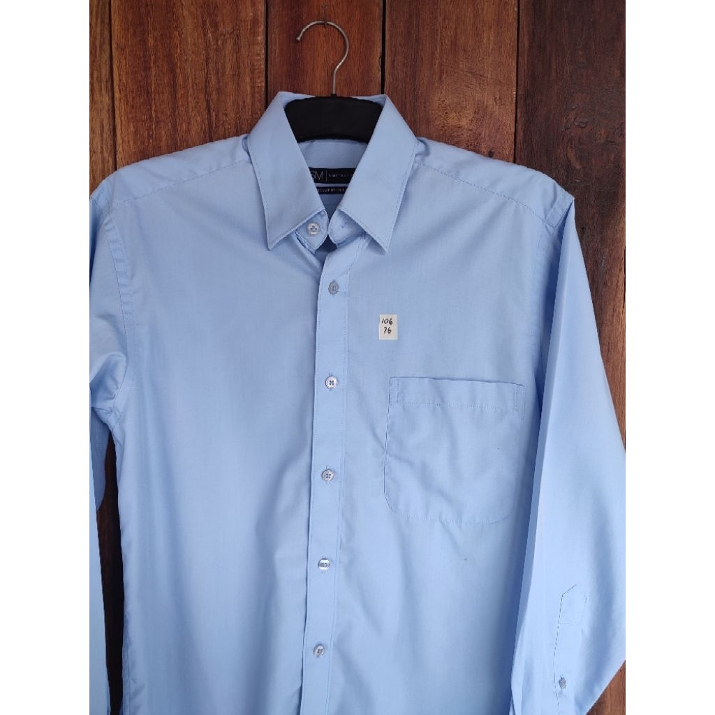 kemeja Sierra Morena size M