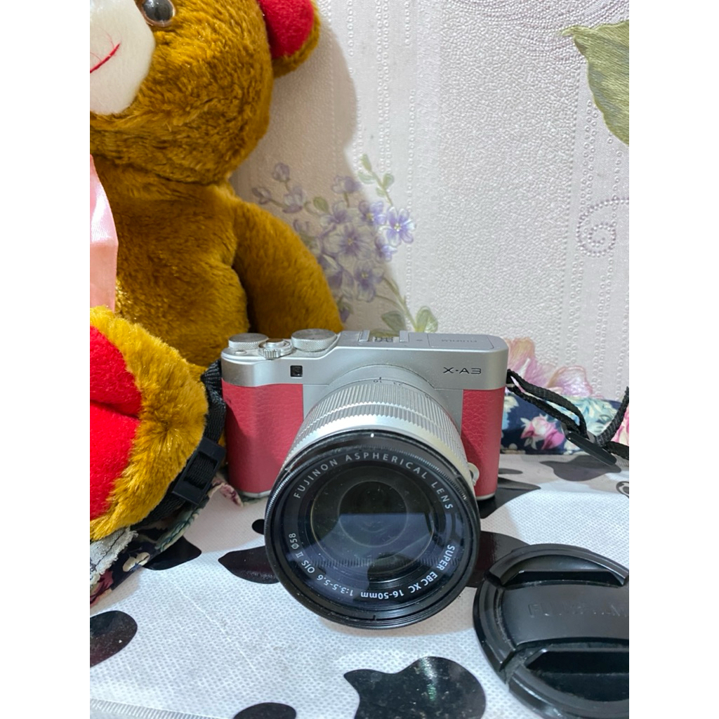 PRELOVED KAMERA MIRRORLESS FUJIFILM X-A3