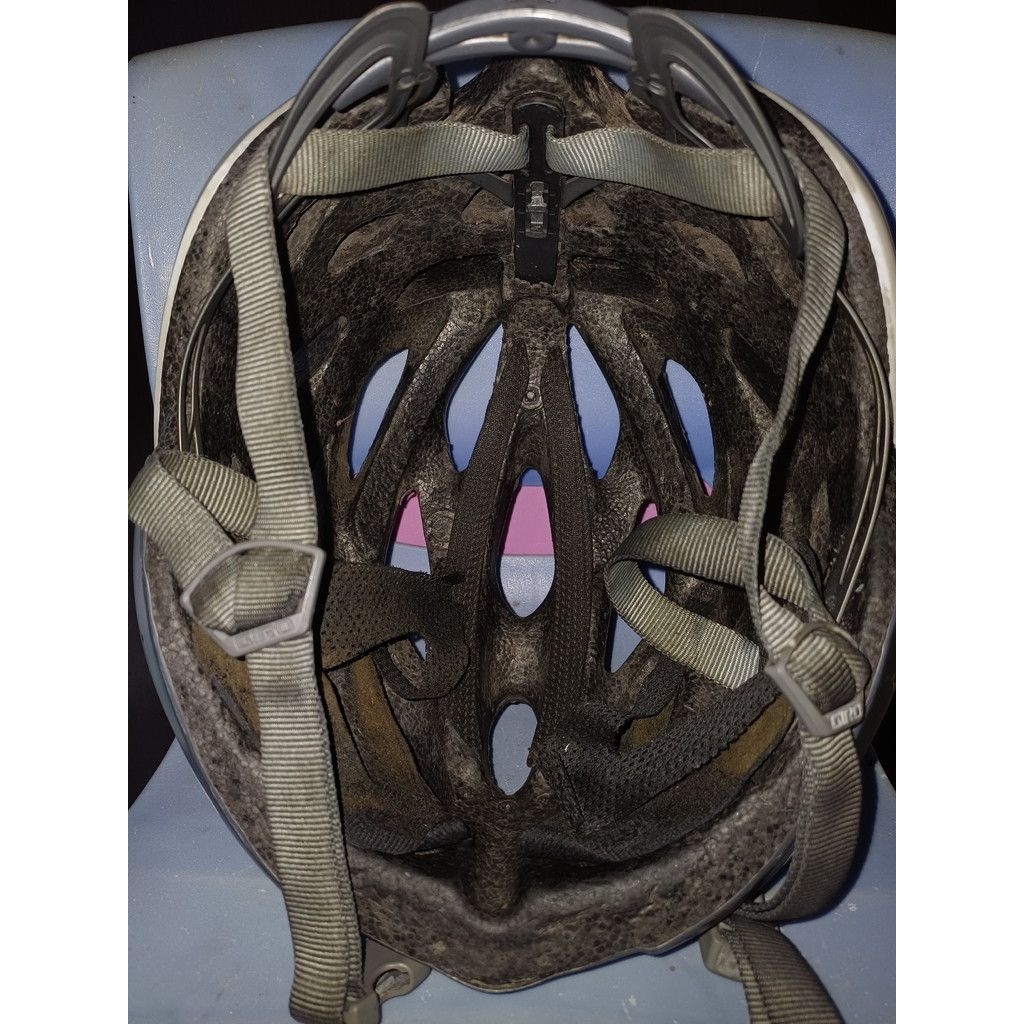 Helm Sepeda Giro Savant Size L Bekas