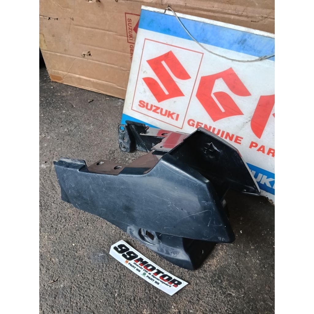 cover body buntut belakang suzuki rgr 150 sprinter crystal sport kanan kiri set hitam blank original