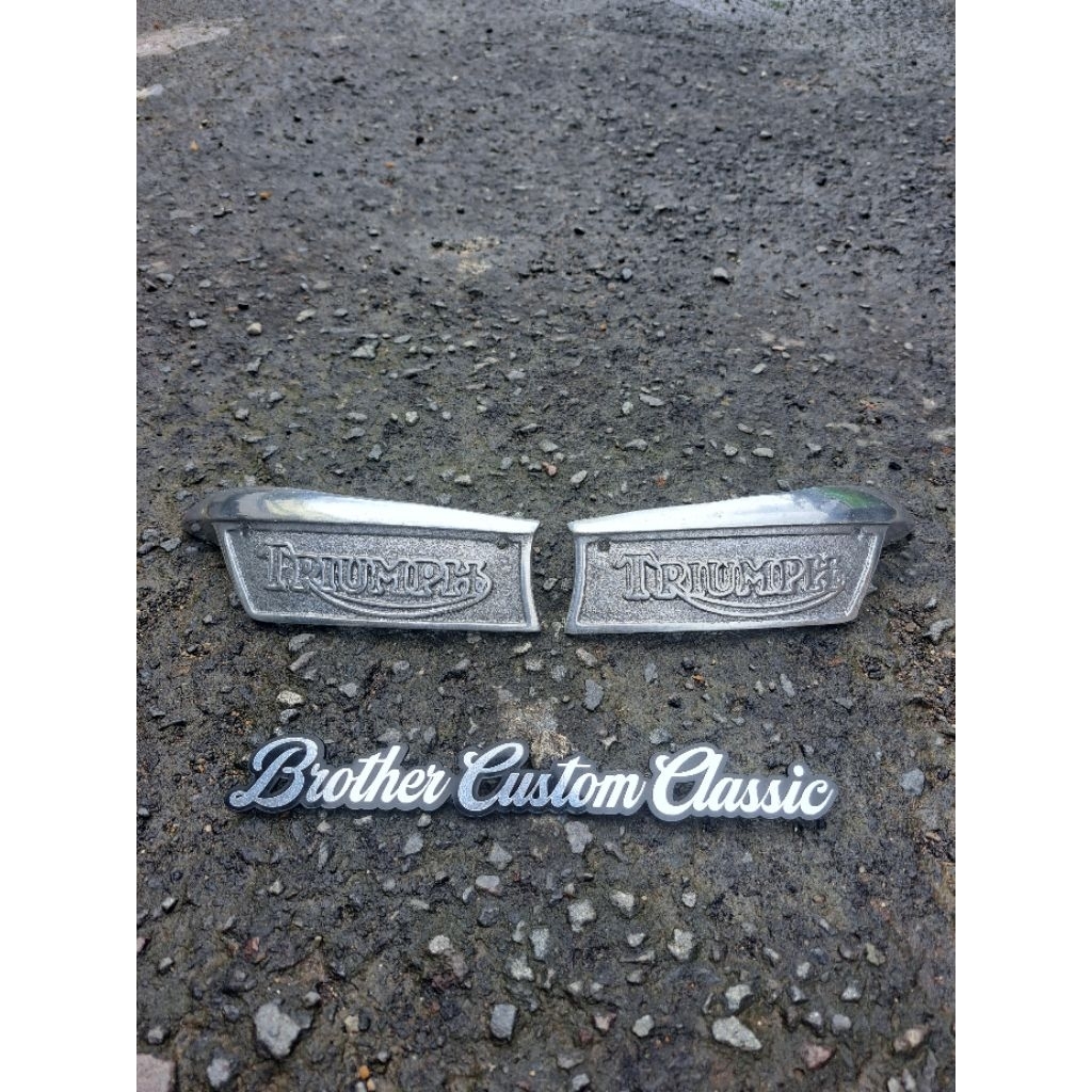 Emblem Tangki Motor Custom Japstyle Triumph