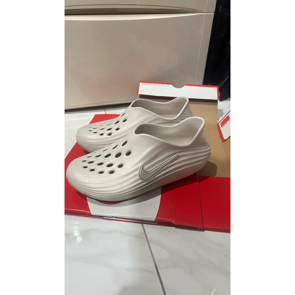 (PRELOVED) Nike reactx rejuven8 woman sandal