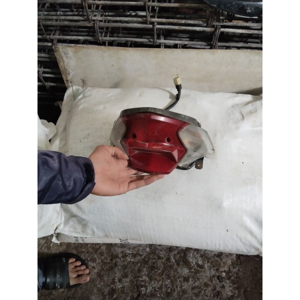 stop lamp belakang honda beat fi seken original motor