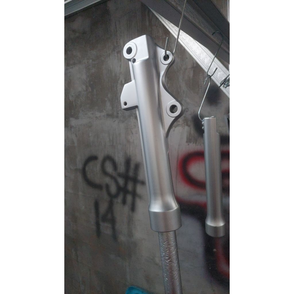 tabung shock mio sporty custom 5vv