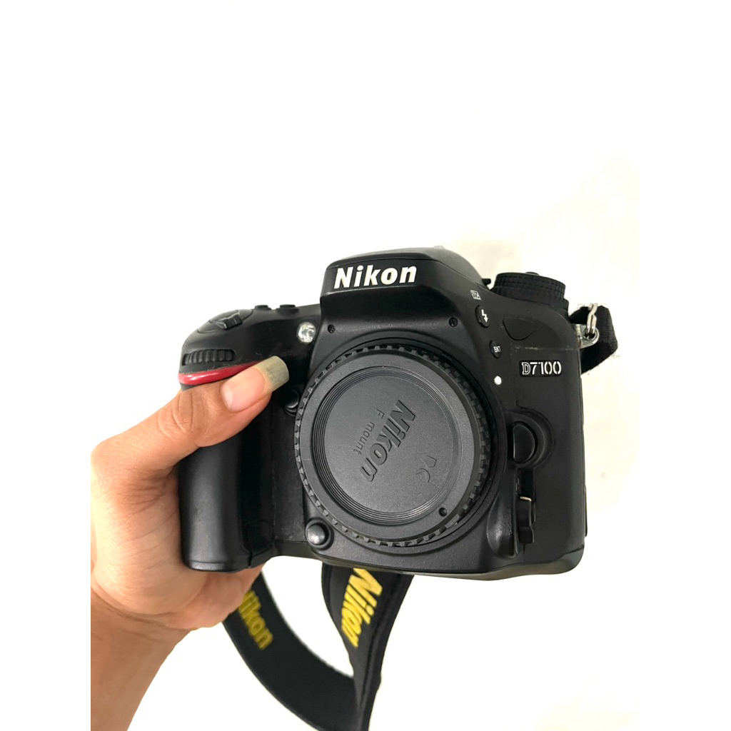 Nikon D7100
