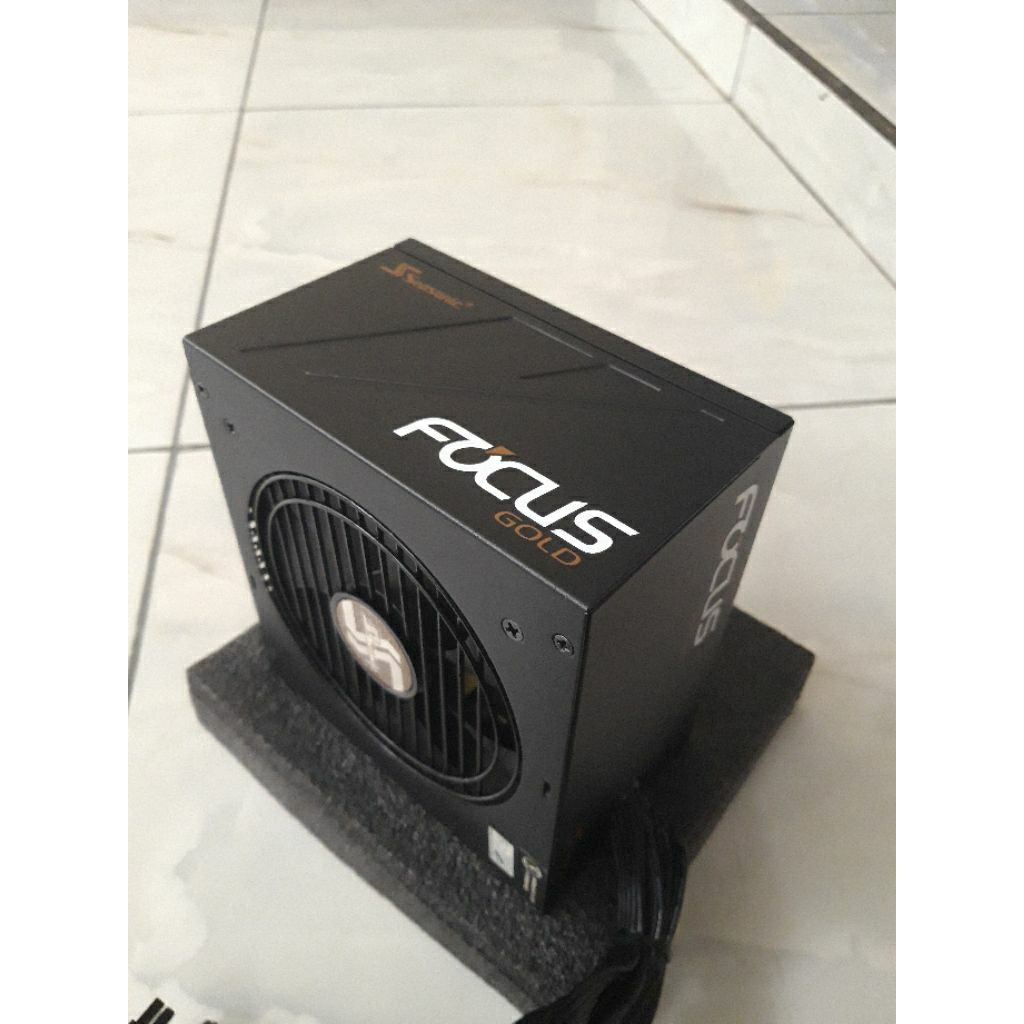 Seasonic Focus 550W 80+ GOLD