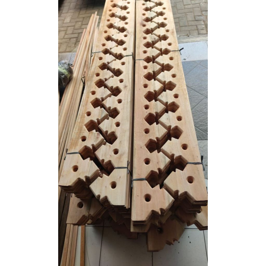 Gigi Balang Kayu Custom Betawi