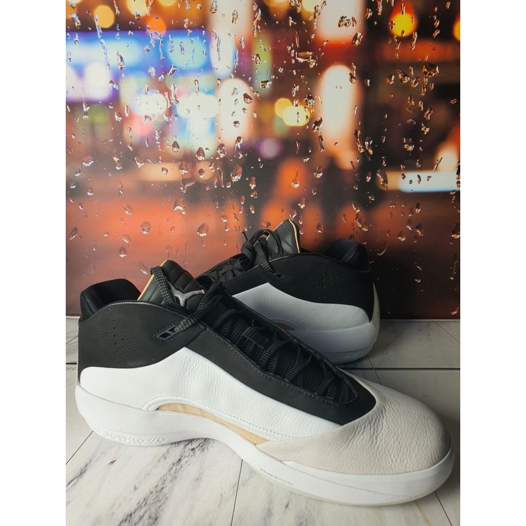 Air Jordan 40 The Classic (HM9931 100 / HM9932 100). Size US US 13 / EU 47,5. BNIB & Original 100%