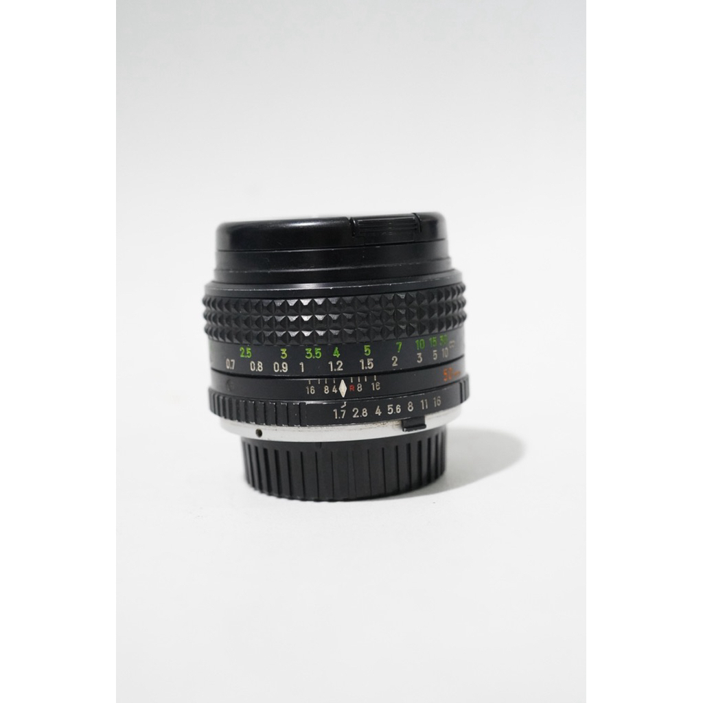 Lensa Minolta 50 F1.7