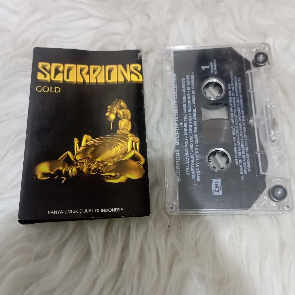 Kaset Pita Scorpions - Gold
