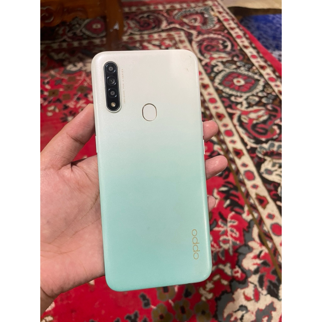 SECOND OPPO A31 ram 4/128