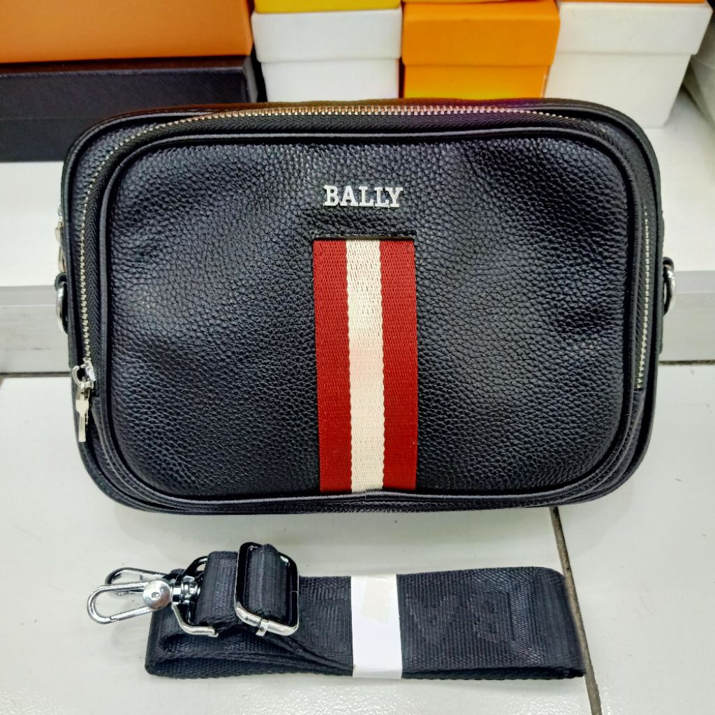 Tas selempang kulit Bally crossbody bag pria