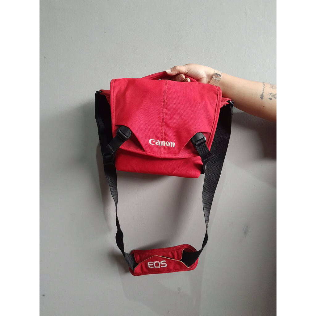 Tas kamera Canon x Crumpler