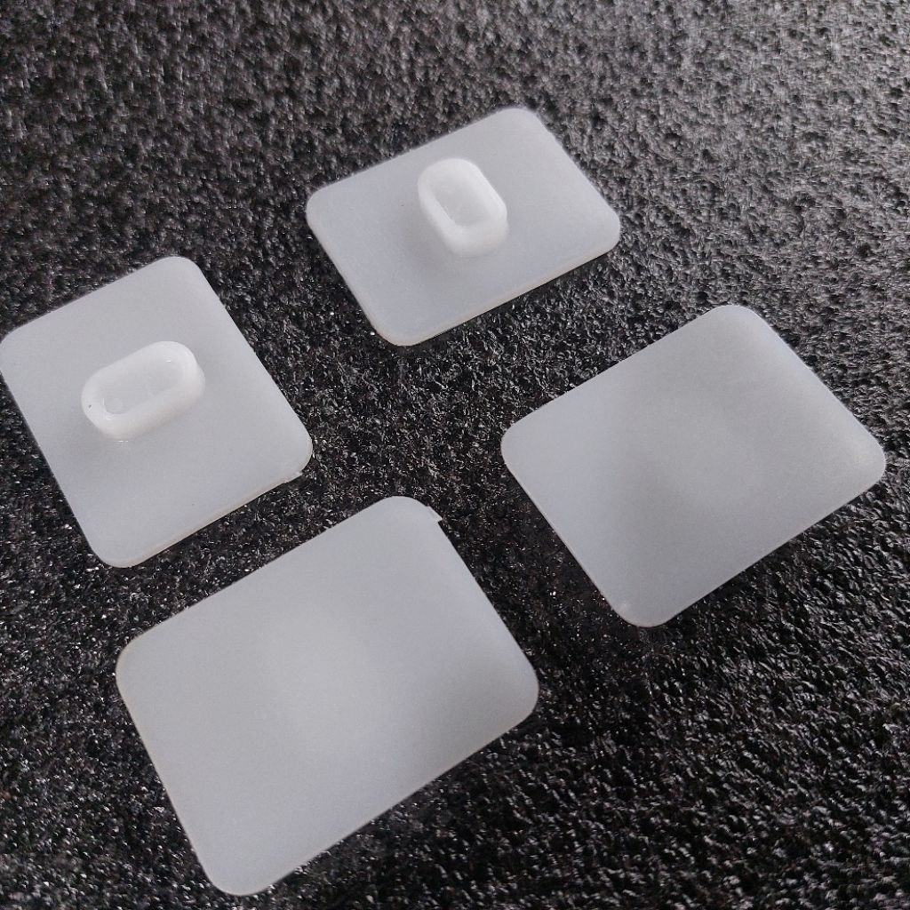 PLASTIK TATAKAN PER DAUN MOBIL