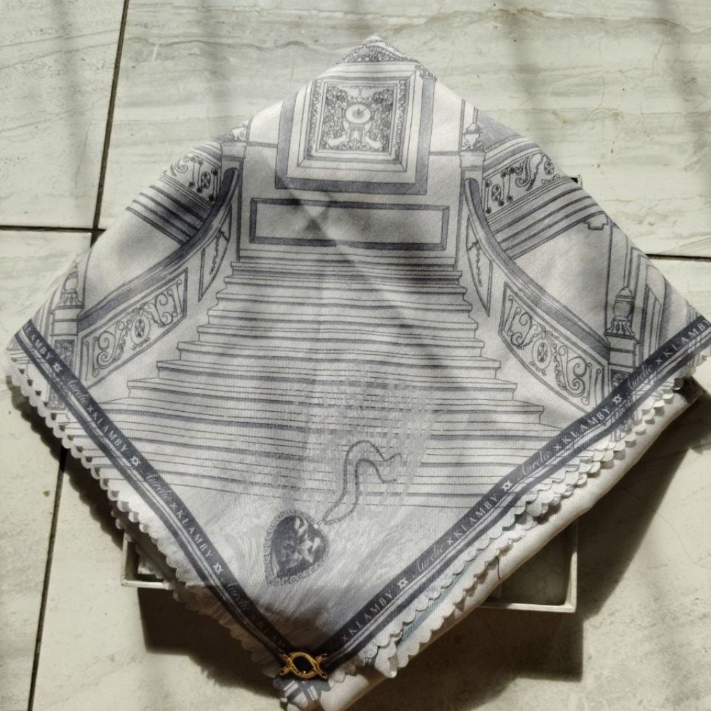 klamby aurelie scarf white rose