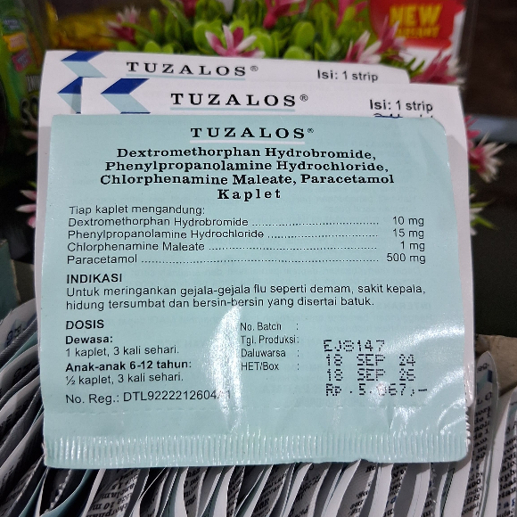 TUZALOS 1 STRIP 4 KAPLET OBAT DEMAM, BATUK KERING DAN FLU