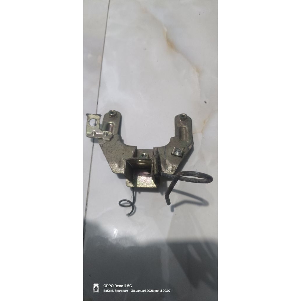 BRAKET PANGKON DASI MIO SOUL KARBU ORIGINAL COPOTAN
