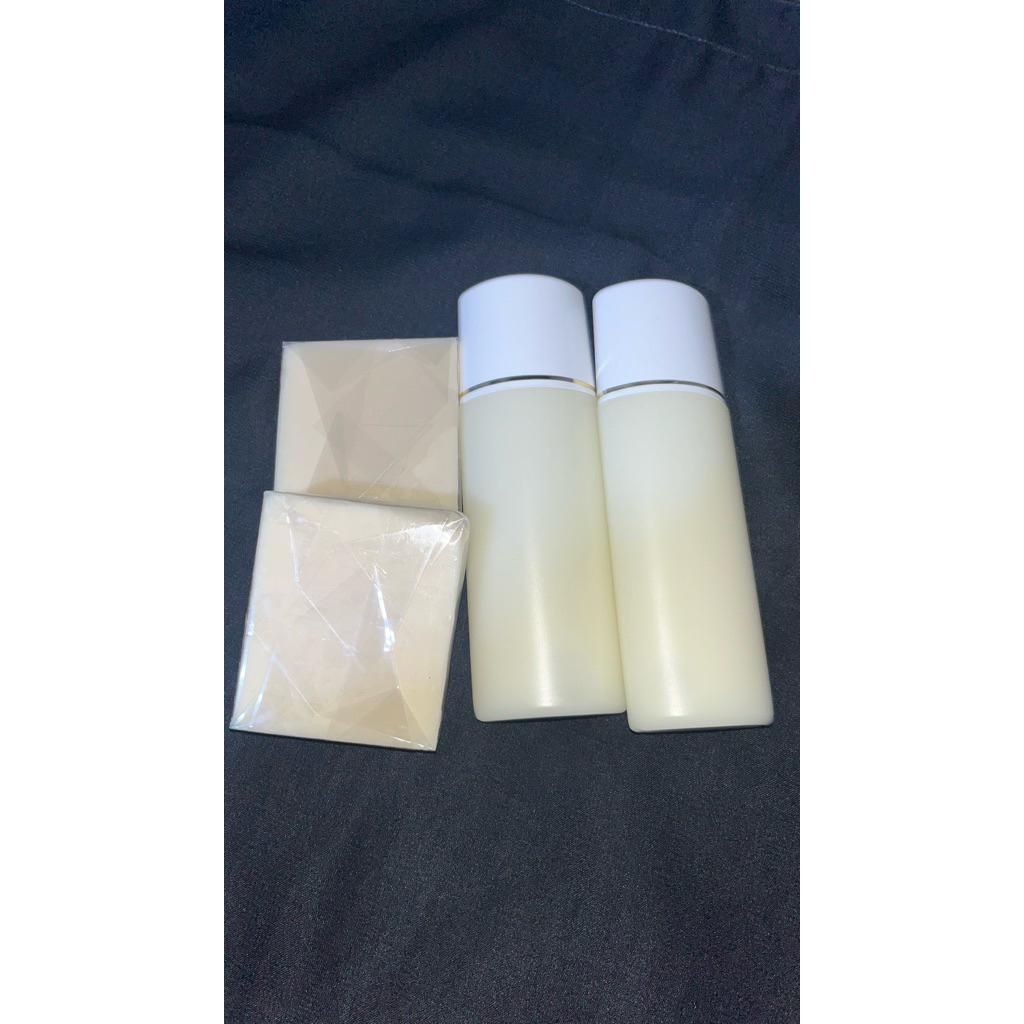 Hb Anggur Super Whitening Lotion Malam - AGR 004001, Pemutih Badan Cepat, Tidak untuk Ibu Hamil