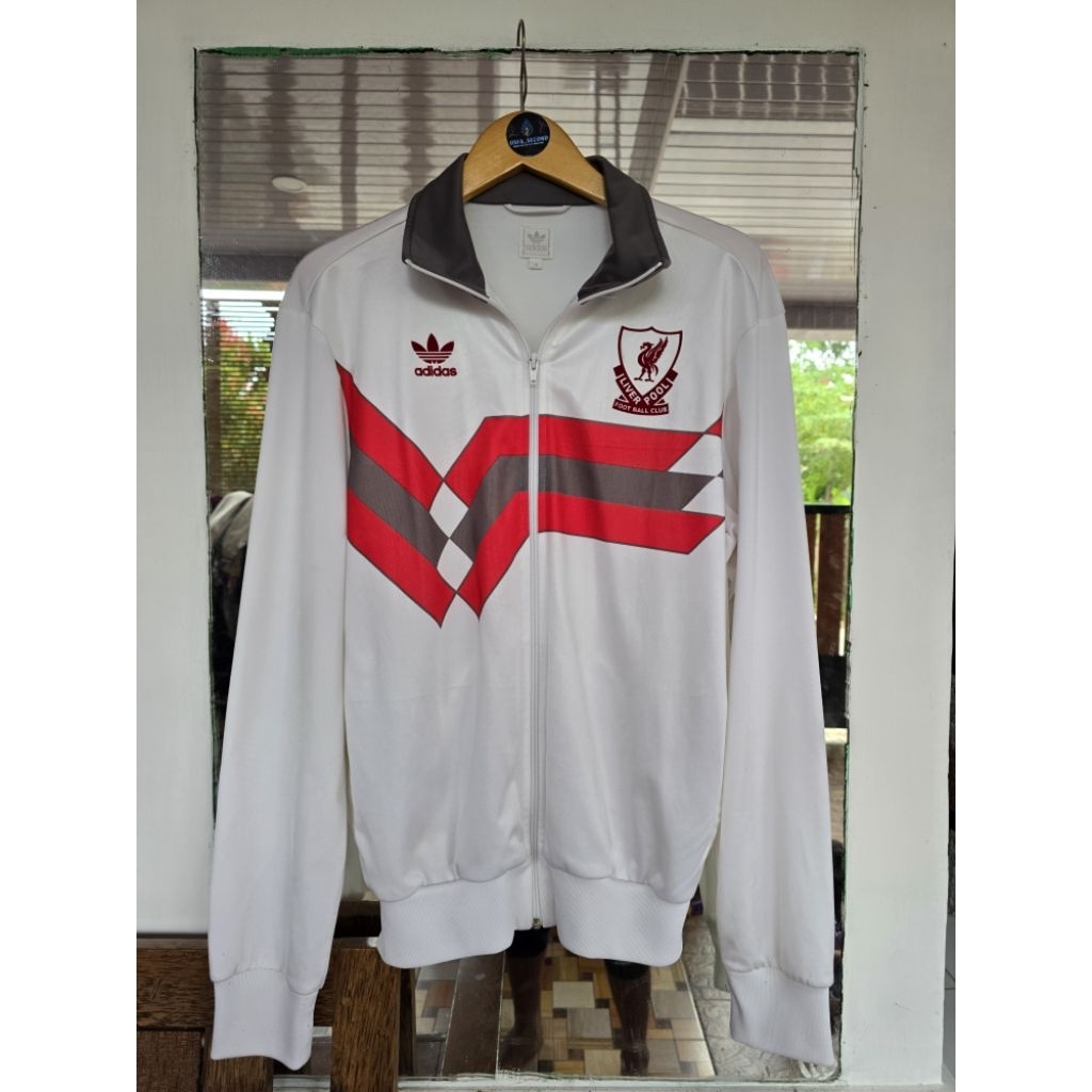 Liverpool x adidas tracktop