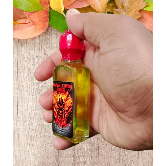 1botol minyak tawon panas ; minyak tawon sumbawa panas ; minyak tawon 40ml minyak ; minyak gosok taw