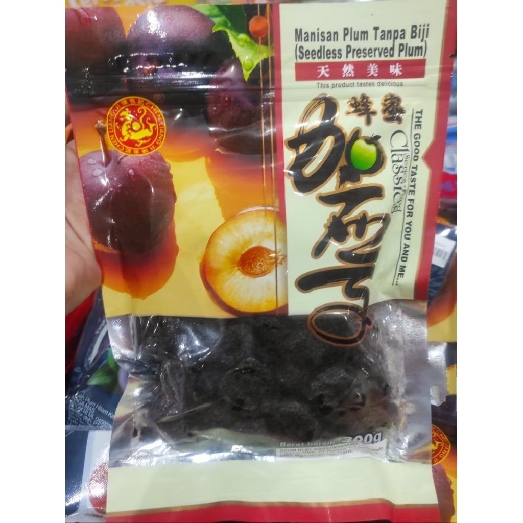 Chen Liang Ji manisan buah plum tanpa biji seedless plum 300gr cemilan imlek