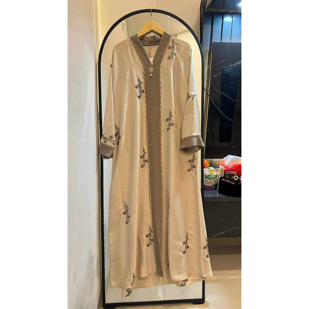 ABAYA MADINAH