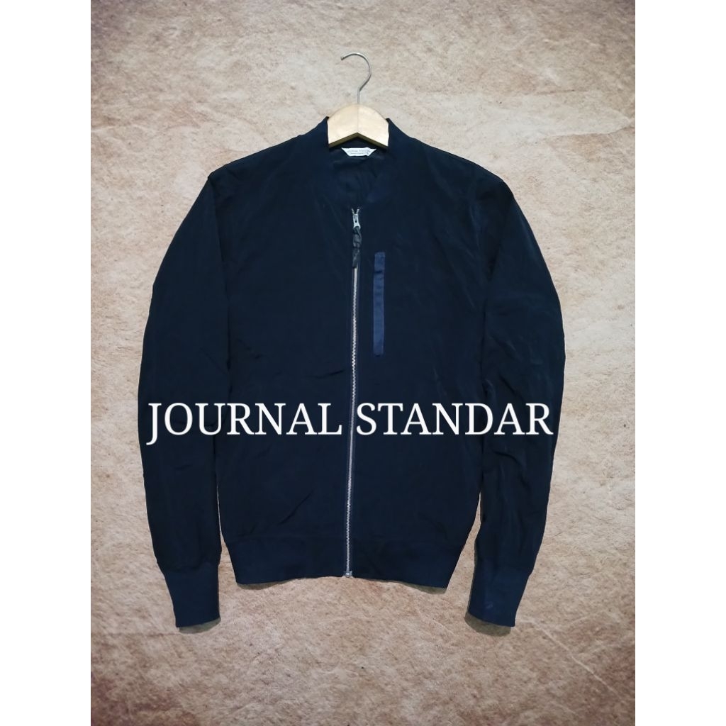 jaket bomber JOURNAL STAMDAR bekas recomend