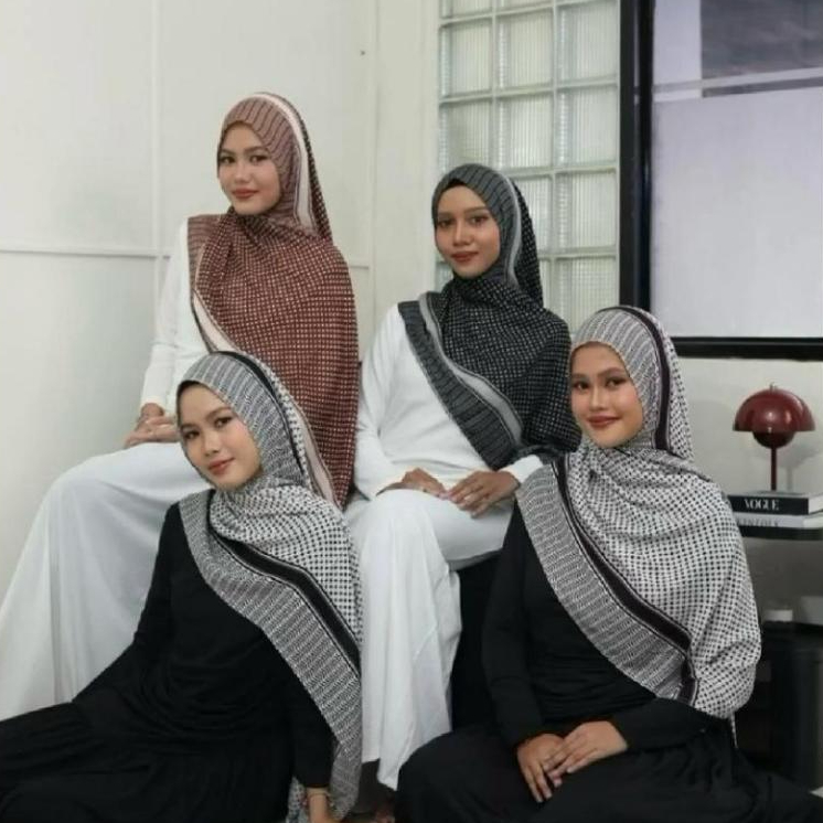 Pashmina motif keffiyeh reborn