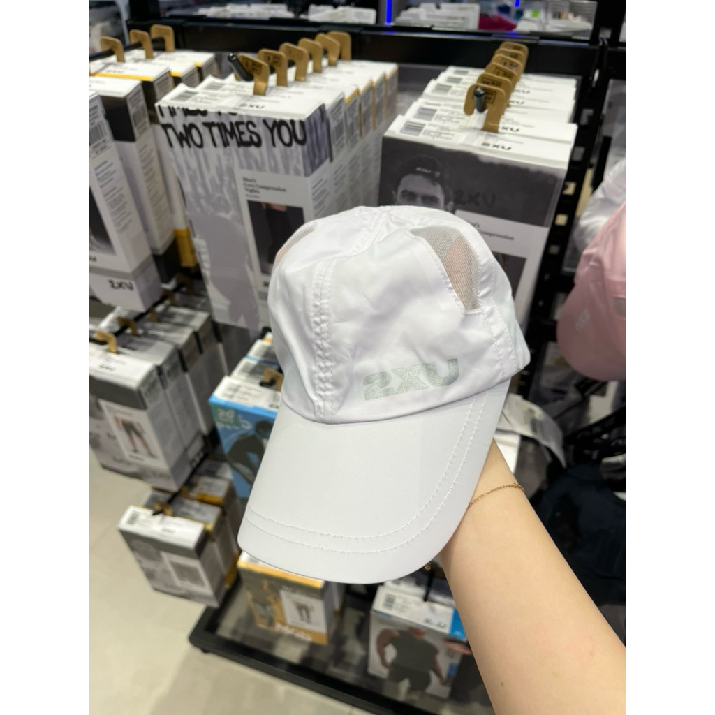 2XU ORIGINAL Running Cap/Topi Olahraga Putih