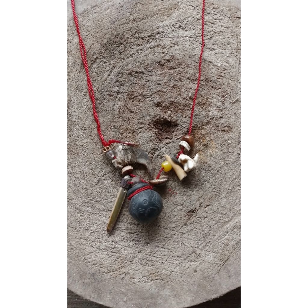 kalung pedalaman penyang