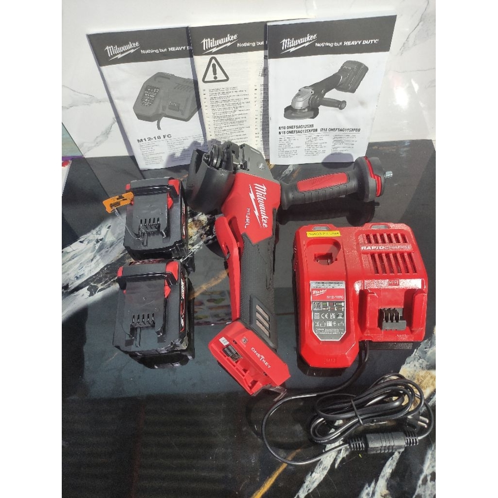 MILWAUKEE GRINDER M18 ONEFSAG125XPDB GERINDA MILWAUKEE 2 BATERAI