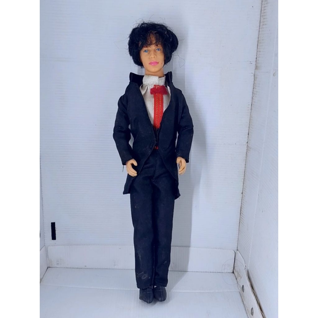 Barbie ken lengkap baju preloved