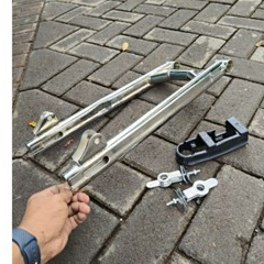 Arm supra x125 tipe long full besi tebal/supit belakang/swing arm karisma long hanmade lokal