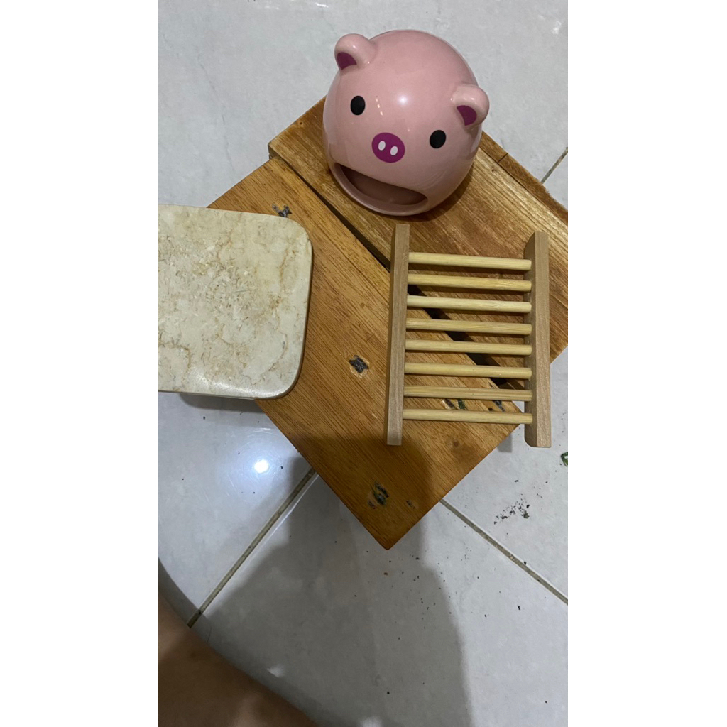 PRELOVED (tangga kayu, maze pink)