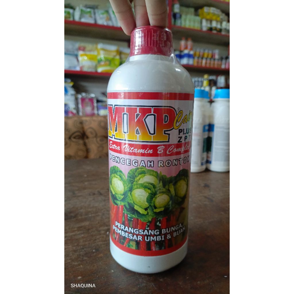MKP CAIR PLUS pencegah rontok bunga